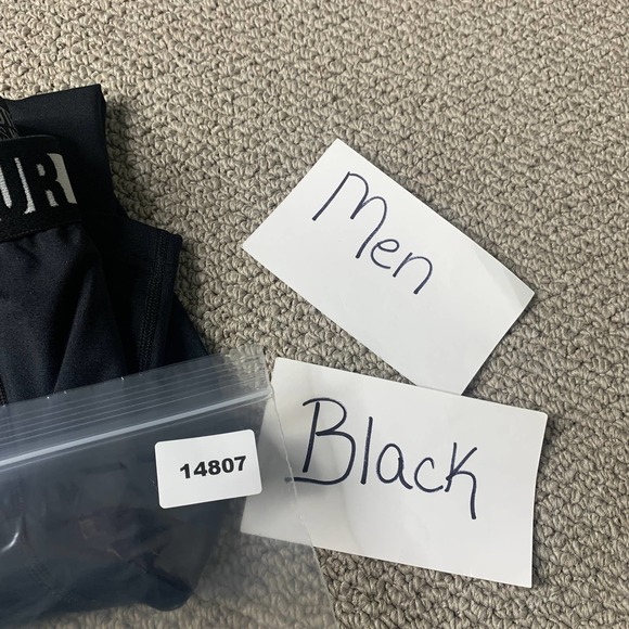 Under Armour Mens Leggings Large Black Compression Training Base Layer HeatGear - Picture 10 of 10